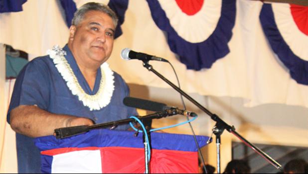 Fagafaga emceeing an Arts Council event in 2010.