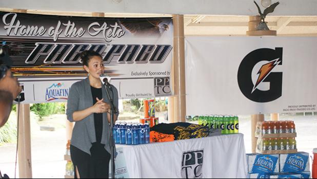Ella Gurr General Manager of Pago Pago Trading Company in Tafuna speaks to those who are trying out for the AETO fautasi team, giving them words of encouragement and support.  PPTC and H&H Samsung donated $20,000 worth of goods to help the team. The donations were formally received by the team in Pago Pago, last Friday evening. [photo: Ese Malala]