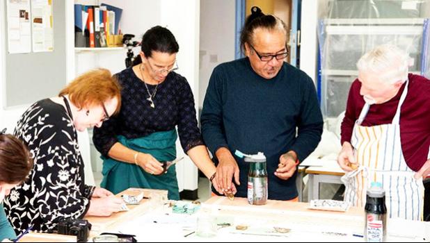    Artist Regina Meredith-Fitiao (2nd from left) of ASCC, with her husband Su’a Uilisone Fitiao of Pacific Horizons School, giving a siapo workshop at the University of Glasgow in Scotland. The workshop was for the benefit of museum professionals responsible for the care of historic siapo in their collections.  [courtesy photo]