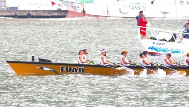 Le Manu Fe’ai – Fuao - from the village of Vatia stroking its way towards the finish line to win the first heat of the 2018 Flag Day Fautasi Race. This year's regatta used ‘best time’ overall to determine the winner of the Faigamea ile Tai, and the Fuao, recording the best time of 27.56, claimed the title as overall winner. [photo: TG]