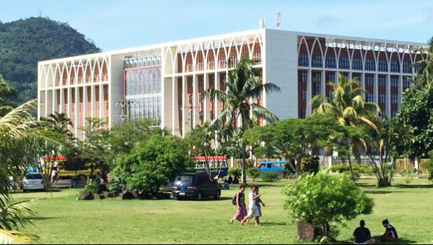  Samoa government building, Apia. [Photo: RNZI / Johnny Blades] 
