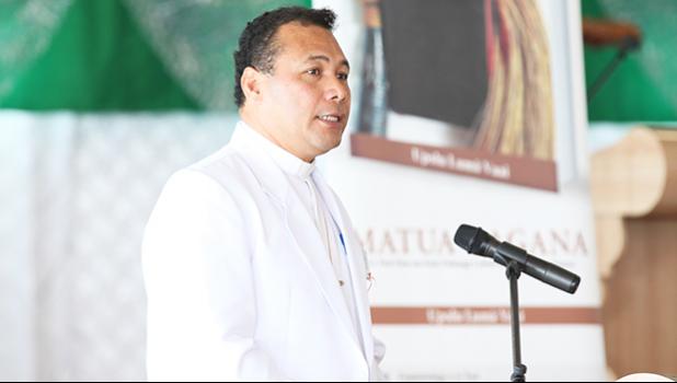 Reverend Dr. Upolu Lumā Vaai at an earlier book launch in Apia. [courtesy photo]