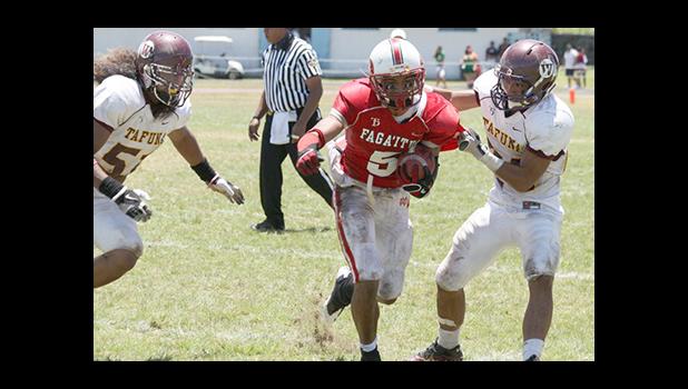 Now a safety with the WSU Cougars, Shalom Luani is pictured here in an action shot when he played in high school as a Vikings all-purpose football player. [SN archives]