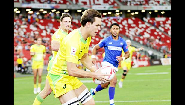 Singapore Sevens, Day 1, National Stadium, Singapore.  [Photo: Barry Markowitz]