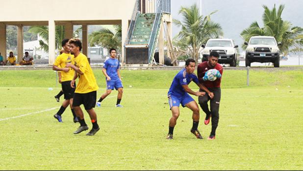 Pago Youth’s goalie Chinfu Ta’ase in action during the men’s FFAS National Cup game of Match Day 2 of the 2017 FFAS National League at Pago Park Soccer Stadium on Sept. 9, 2017. [FFAS MEDIA/Brian Vitolio]