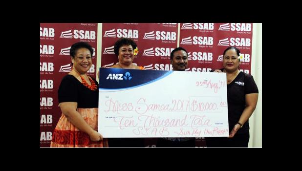 (L-R) SEI President Laeimau and colleagues in the center receiving the $10,000 corporate sponsorship from SSAB Owner Fiti Leung Wai. [Courtesy photo]