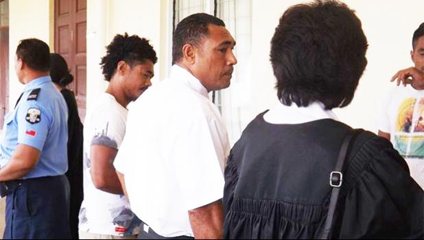 Sinei Aunei, second from right talking to his defense lawyer, after Justice Mata Keli Tuatagaloa sentenced him to more than 7 years in jail. [Photo: Autagavaia Tipi Autagavaia / RNZI] 