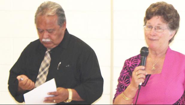 Governor’s chief of staff, Fiu J. Saelua (left) and Territorial Administration on Aging director Evelyn Lili’o-Satele, at last Wednesday’s cabinet meeting where Lili’o-Satele announced the senior citizen King and Queen pageant, which is an added activity to the Governor’s annual Christmas Program for seniors.  [photo: FS]