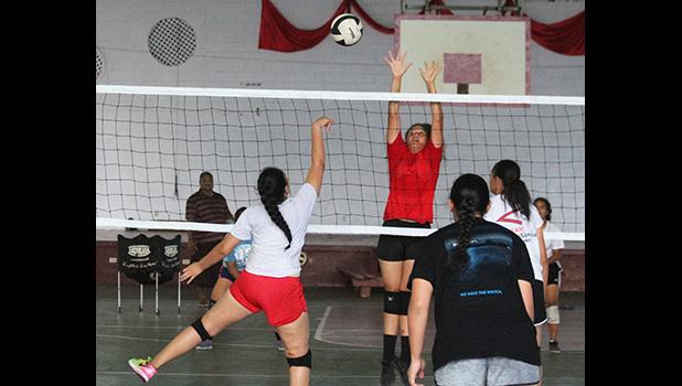 Team Amerika Samoa's Girls All-Star Volleyball squad during a practice session held at the Tafuna High School gymnasium in preparation for the Junior Prep Sports (JPS) Paradise Classic III set to be held in Honolulu this week.  [photo: TG]