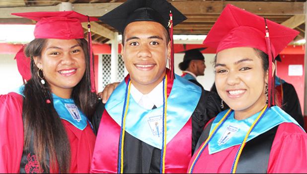 The three Salutatorians, Gingerlei Va’a, O’Riley Leau and Tedy Barber. [photo: EM]