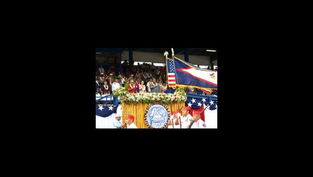 Ni isi o vaaiga i le fa’amanatuina o le 116 tausaga talu ona sisi le tagavai o Amerika i lau fanua o Amerika Samoa, lea sa fa’atautaia i le taeao ananafi i le malae o le Veterans Stadium i Tafuna. [ata AF] 