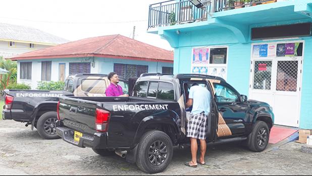 DoH inspection team at a local store