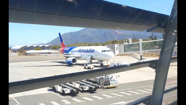 AirCalin plane
