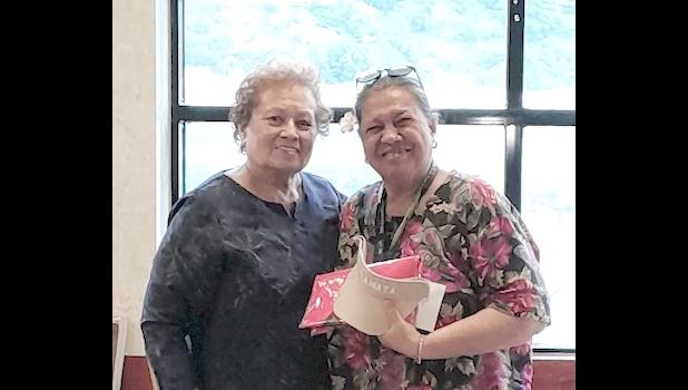 At the event, Amata gave a heartfelt thank you and made sure her people received t-shirts, visors, and lunch, as well as a a one-on-one thank you from her. Amata and supporter