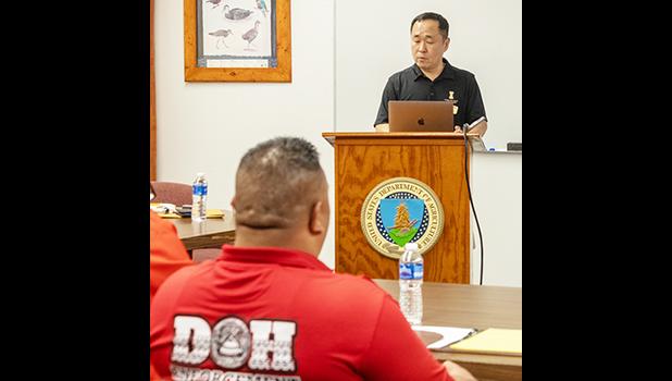 Dr. Jang Ho Kim speaking at ood safety training 