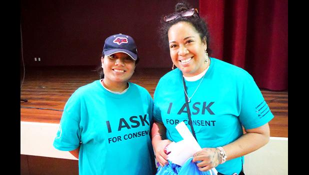 Maluseu Doris Tulifau (right) and Anncelitta Meli