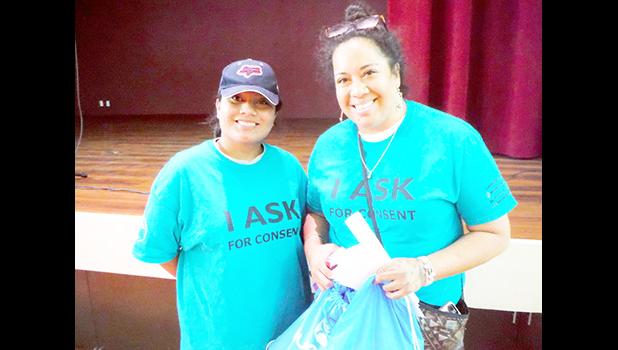 Maluseu Doris Tulifau in American Samoa with ASCC student in 2019