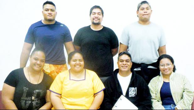 Kuki Tuiasosopo (front, 2nd right) and members of his Drama Workshop (DRA 150) class