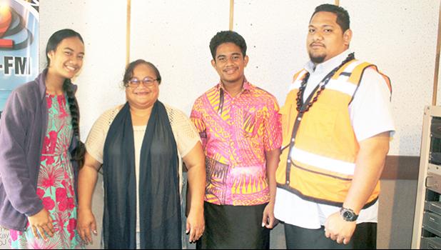 [l-r] Vaitupua Maina, Tumua Lokeni and Ilaiakimi Atu
