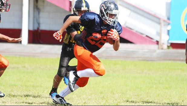 Prodieus Lutu-Fuga after securing an interception in the second half, returning this one for a huge gain for the AYFS Bears last Saturday morning in their match up against the Steelers. Lutu-Fuga led the Bears in their victory over the Steelers. [photo: TG]