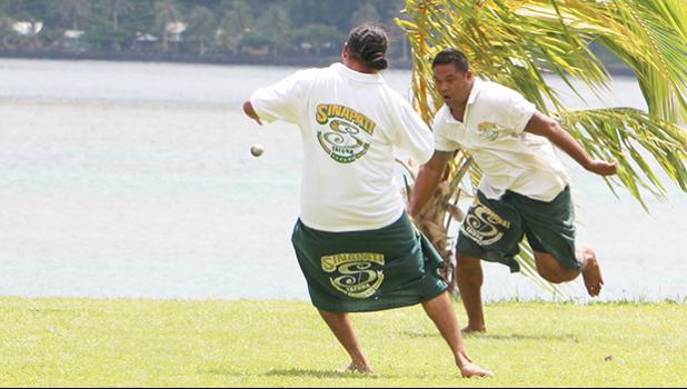 Matua’i naunau nai alii o le Sinapati mai Tafuna i le tuliga o le polo. [ata:  THA]