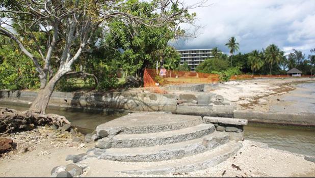  The planned construction site of a tourism complex named "Mahana Beach",15 km south of Papeete, in French Polynesia, on July 19, 2014. [Photo: AFP via RNZI] 