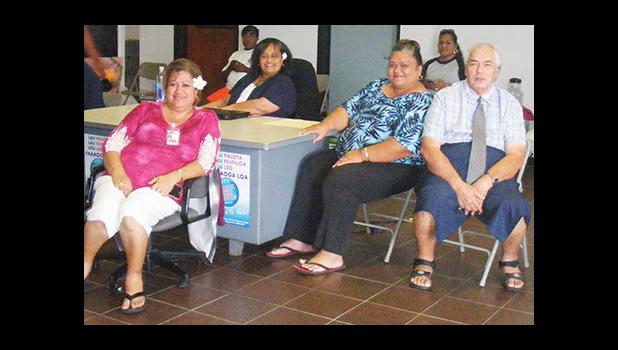 Chief Election Officer, Uiagalelei Dr. Lealaofi Uiagalelei (far right) along with three Election Office personnel, taking a break last Saturday from their work observing the Swains islanders meeting to select their Delegate to the local House of Representatives.  [photo: FS]