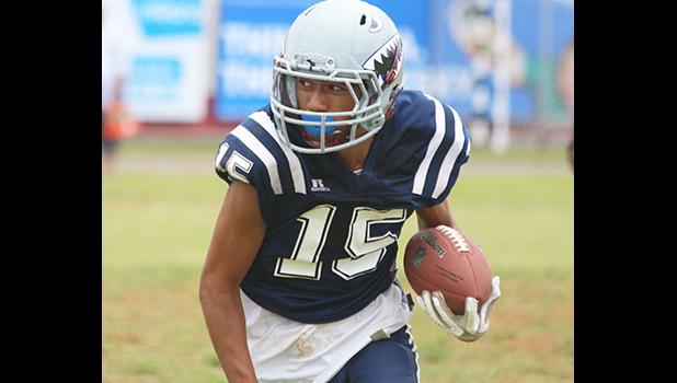 Allen Seagai of the Sharks returning this kick off to midfield