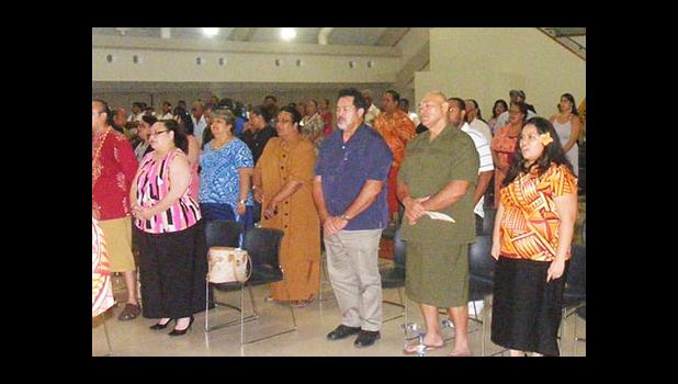 A look at part of the crowd standing at the conclusion of last Thursday evening’s gubernatorial forum hosted by the American Samoa Bar Association.  [photo: FS]