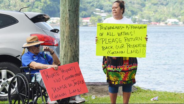 Two protesters from Gataivai