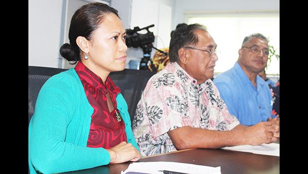 [l-r] Health Department Pharmacist, Dr. Francine Amoa; LBJ Medical Center Chief Executive Officer Faumuina John Faumuina and Health director Motusa Tuileama Nua 