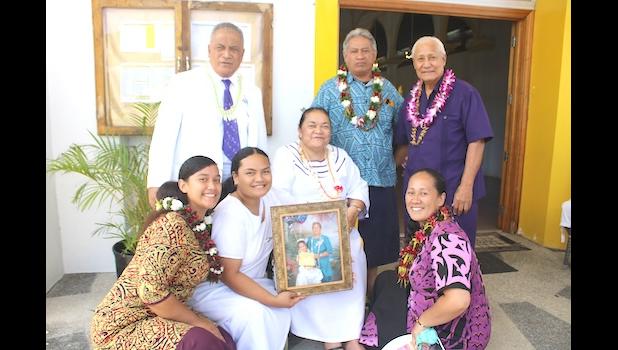 Mua family with Leone High Chief