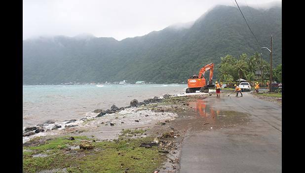 Aua road debris
