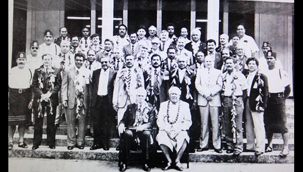 A screenshot of an October 1987 group photo of  those who attended the 16th South Pacific Chiefs of Police Conference