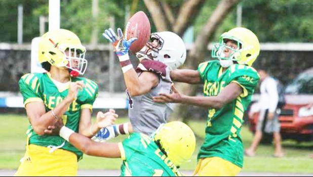 A long pass from Star Lotulelei 