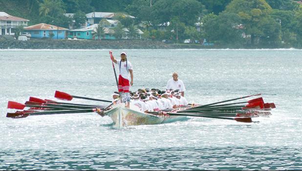 Winner of the first heat of the 2017 Annual Flag Day Faustasi Faigamea i le Tai, the Manulele Tausala from Nuuuli, last year’s winner of the Flag Day race, brought in an overall time of 35: 24.78, resulting in a #3 standing among the 9 fautasi that raced, and making it to the final championship race today. [Photo: LF]