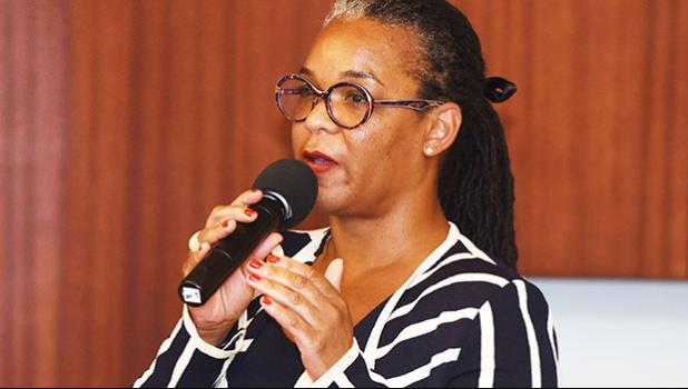 Dr. Tonia Bagby, associate director Veterans Affairs Pacific Island Healthcare System, answers questions during a town hall meeting for veterans at the Maui Arts & Cultural Center on Tuesday. [The Maui News / MATTHEW THAYER]