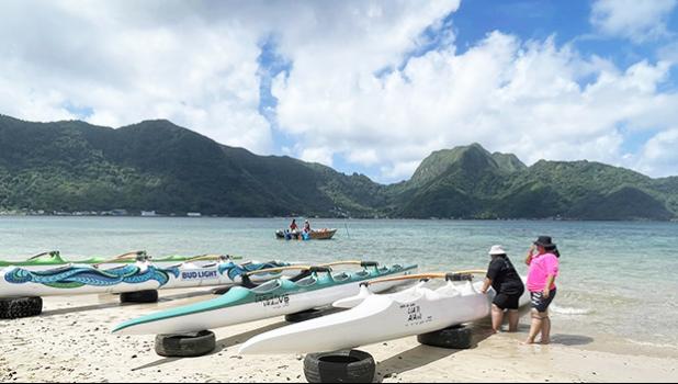2022 Coastweeks Paddle Challenge canoes