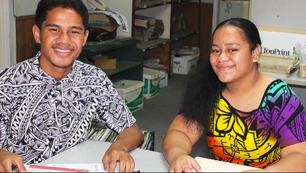 Iven Holi (left) of Matu’u/Faganeanea and Saafi Tamaalemalo of Pago Pago are Samoa News interns in the Summer Youth Employment Program.