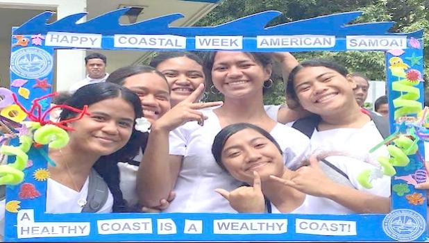 Samoana students in a picture frame
