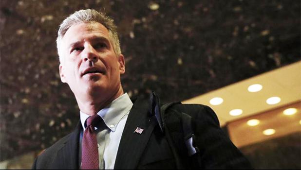 Scott Brown. [photo: Carolyn Kaster/Associated Press]  