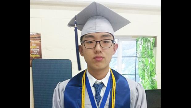 Salutatorian Seon Woong Ham [photo: Blue Chen-Fruean]