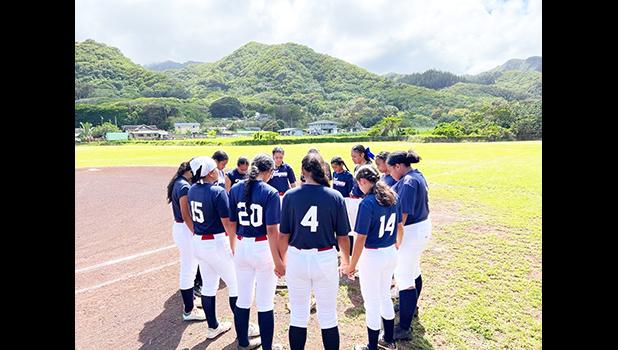 Taupou 18U softball team