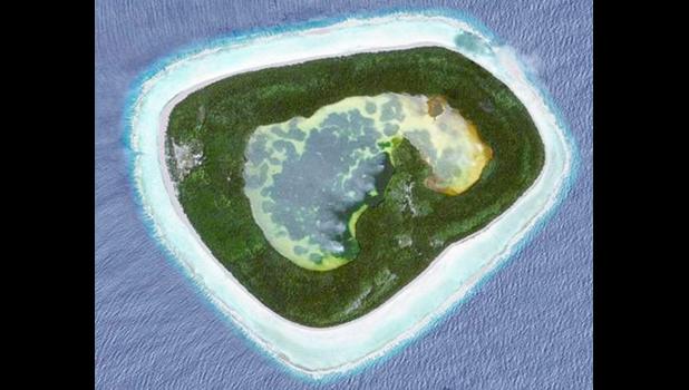 [photo: American Samoa tourism website]