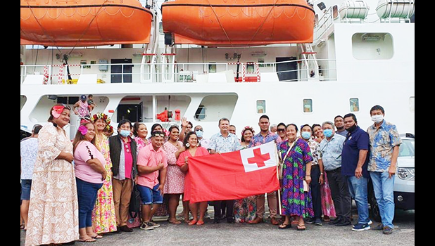 Tahiti donation vessel for Tonga relief