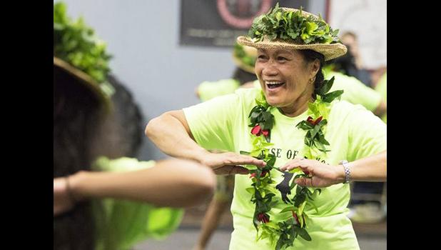 Tasi Keener, a Samoan dancer,