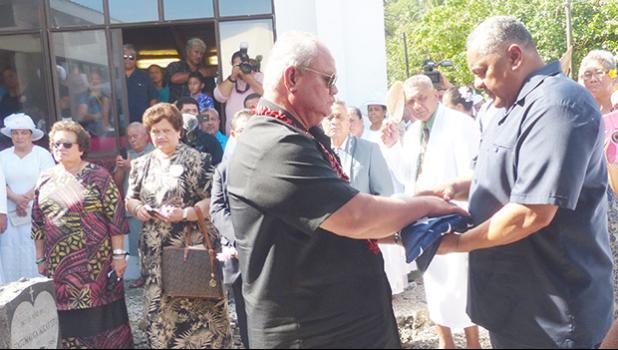 flag presetation at funeral for Utu Abe Malae