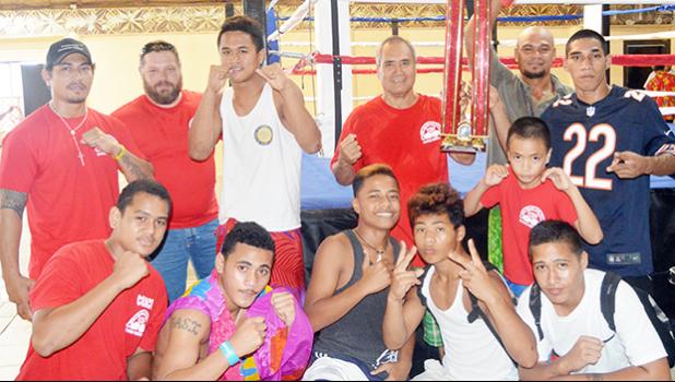 The American Samoa boxing team won the “2Samoas Battle” Trophy after winning all five amateur special bouts of the International Boxing Championship last weekend with the team from Samoa [photo AF]