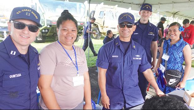 L-R: Lt Quintana, sui saili avanoa, CWO 2 Mendoza, MSgt1 LeCompte ma Tiana Letuu