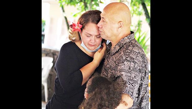  Tauese Va’a Sunia with tausi Beverly and daughter